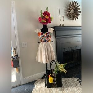 Tradicional Huanengo Mexican dress